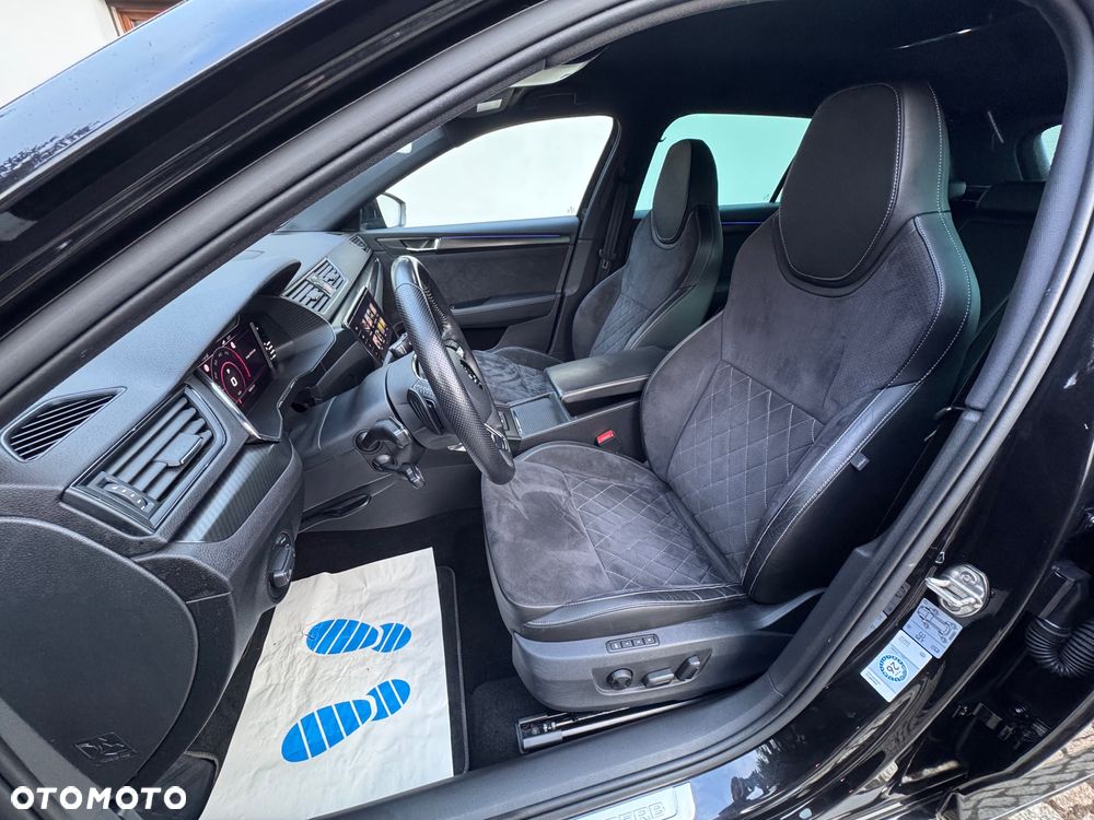 Skoda Superb 2.0 TDI SCR Sportline DSG - 23