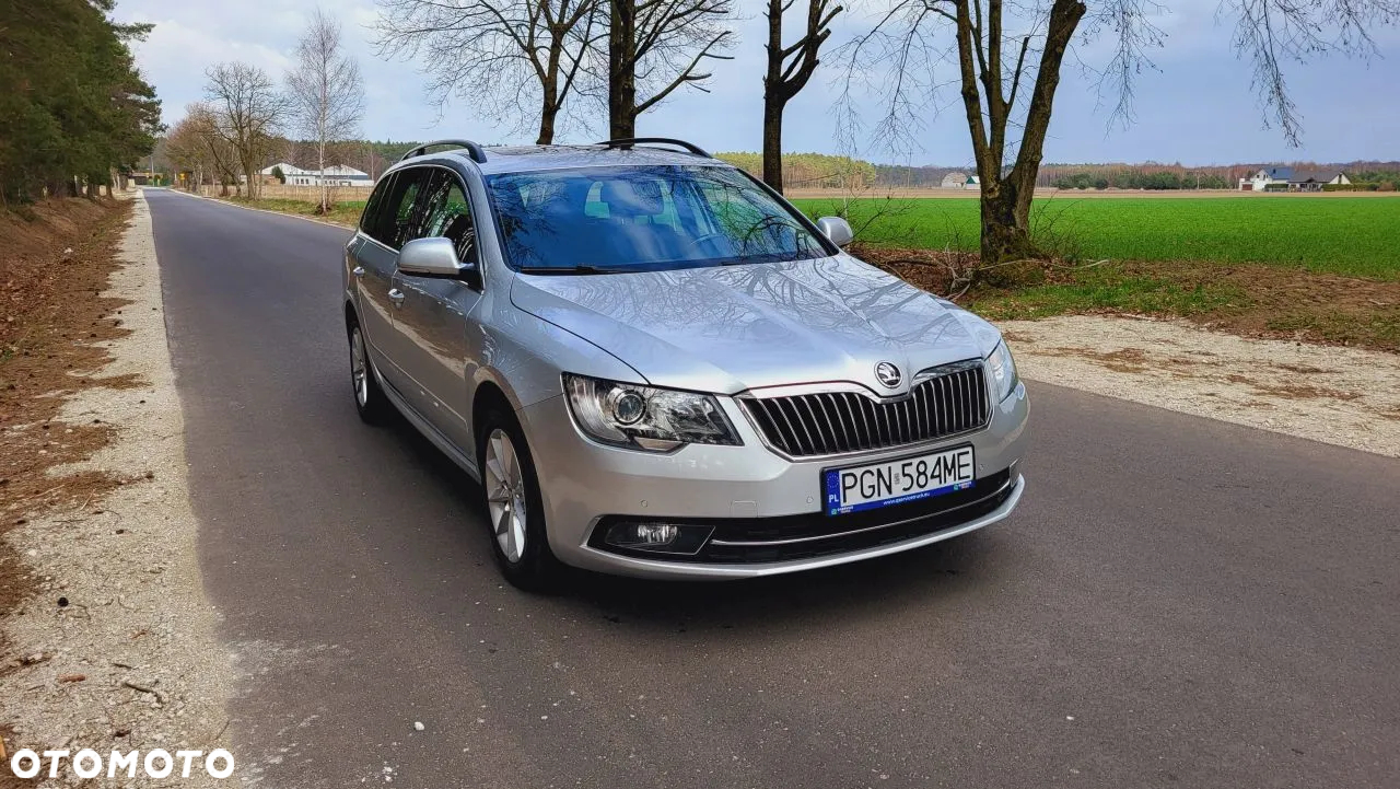 Skoda Superb 2.0 TDI Platinum - 2