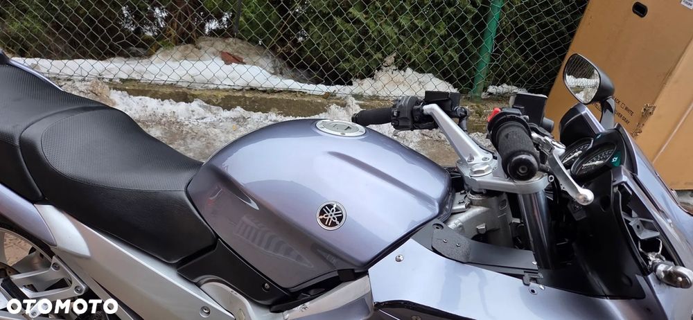Yamaha FJR - 3