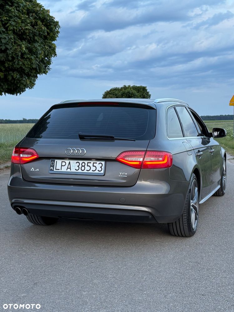 Audi A4 Avant 2.0 TDI Quattro - 12