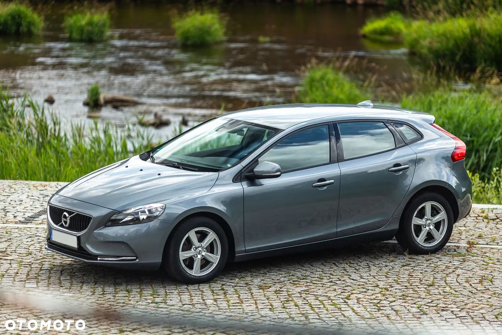 Volvo V40 - 19