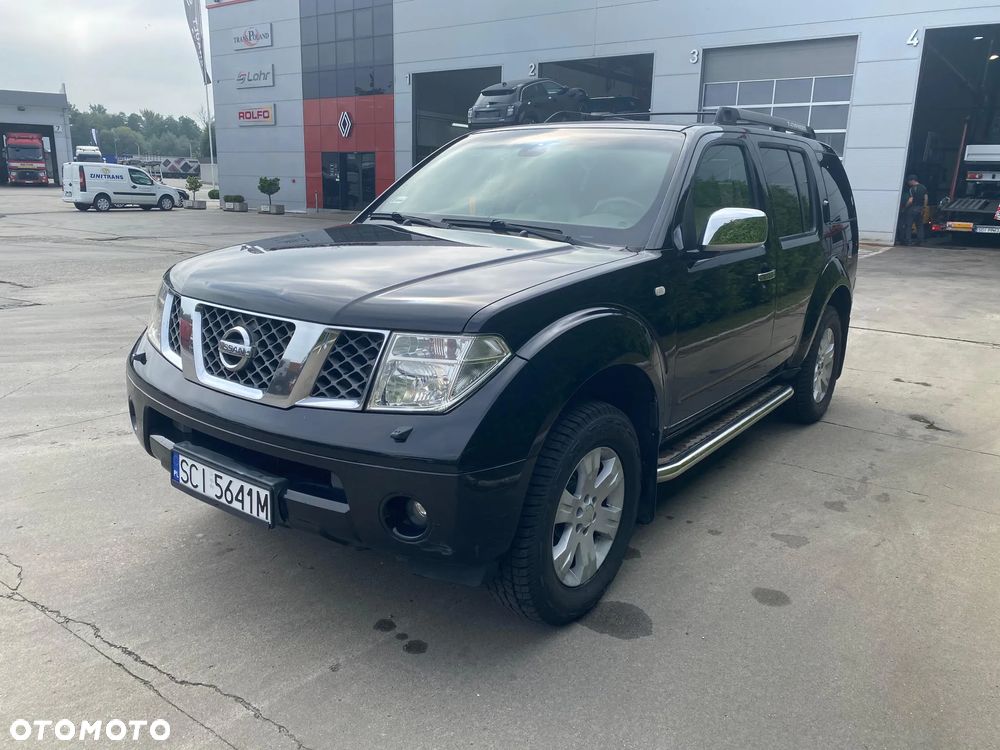 Nissan Pathfinder - 10