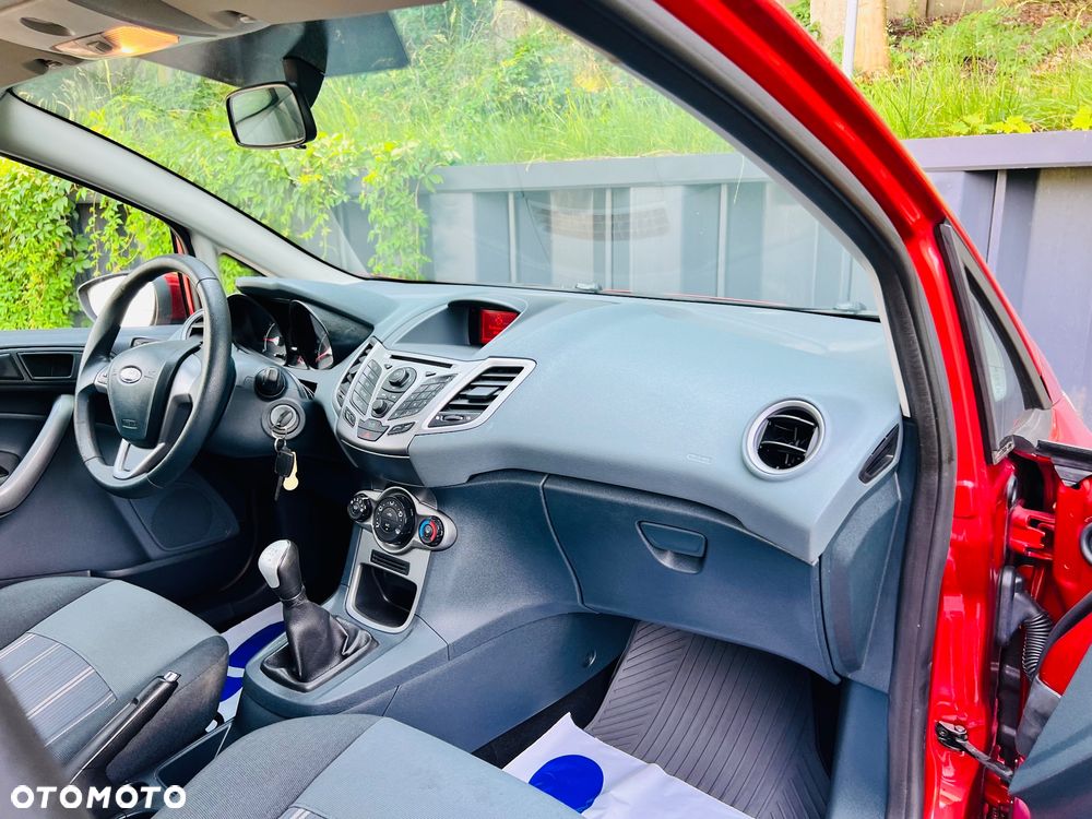 Ford Fiesta 1.25 Viva - 27