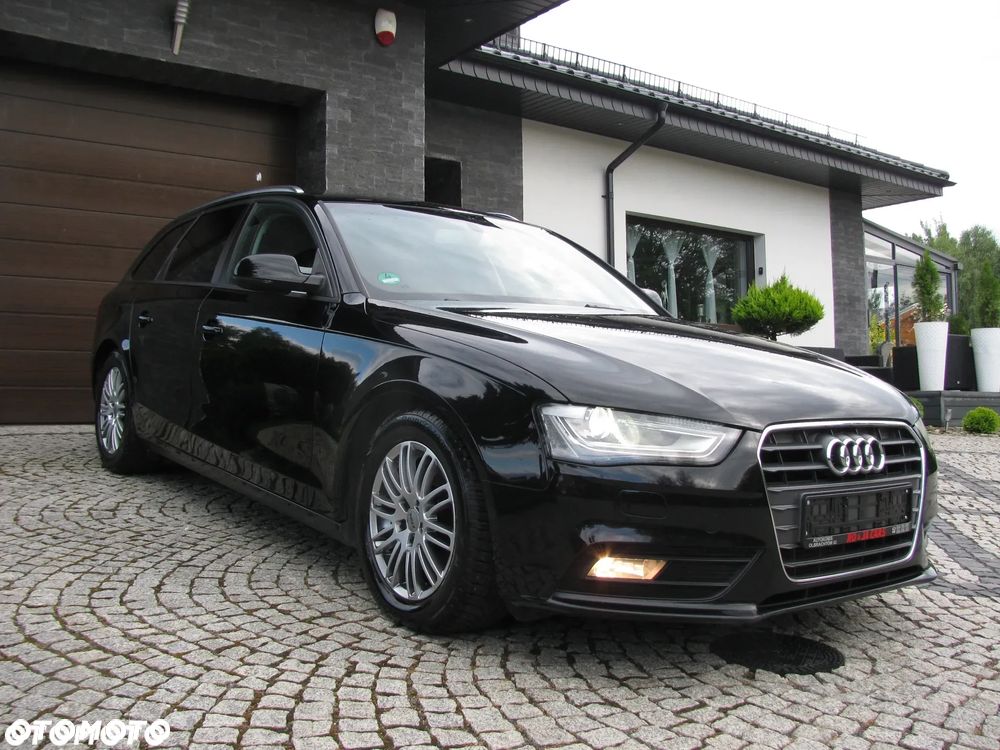 Audi A4 Avant 2.0 TDI - 1