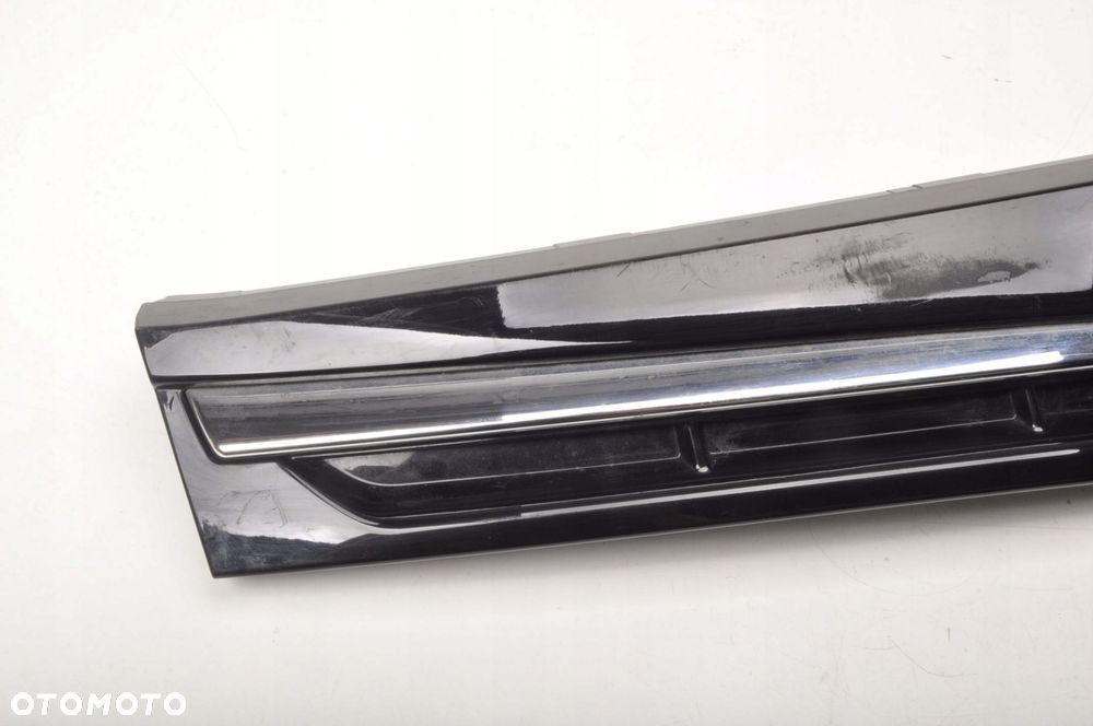 SSANGYONG TIVOLI LIFT ATRAPA GRILL 78771-35000 - 2