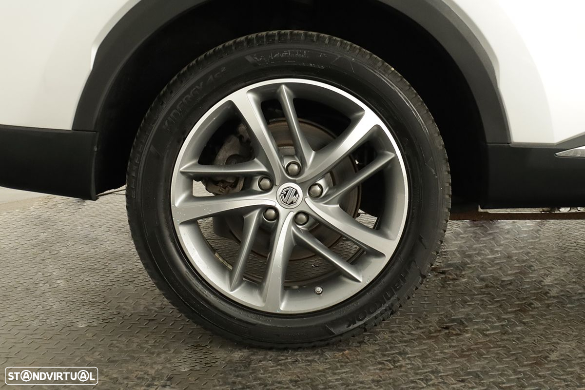 MG EHS 1.5 T-GDI Plug-in Hybrid Luxury - 5
