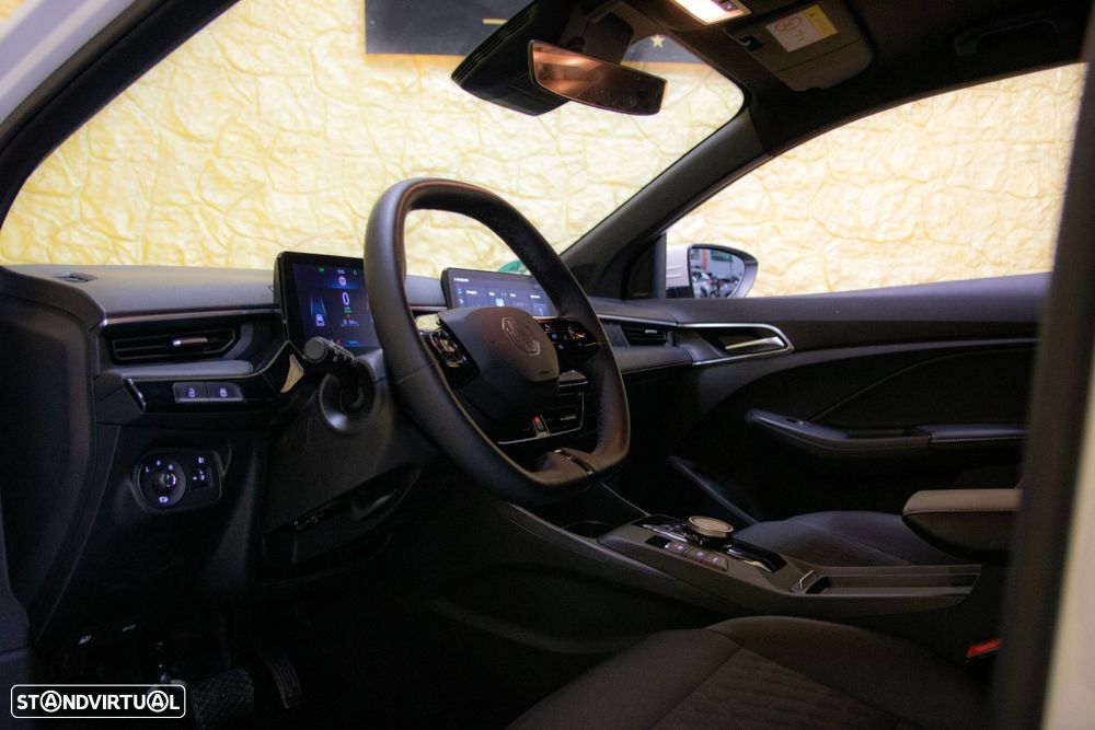 MG MG3 1.5 L Hybrid+ Luxury - 27