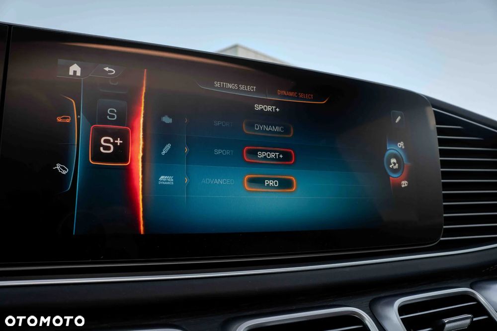Mercedes-Benz GLE AMG 53 4-Matic Premium Plus - 35