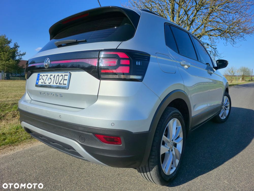 Volkswagen T-Cross - 10