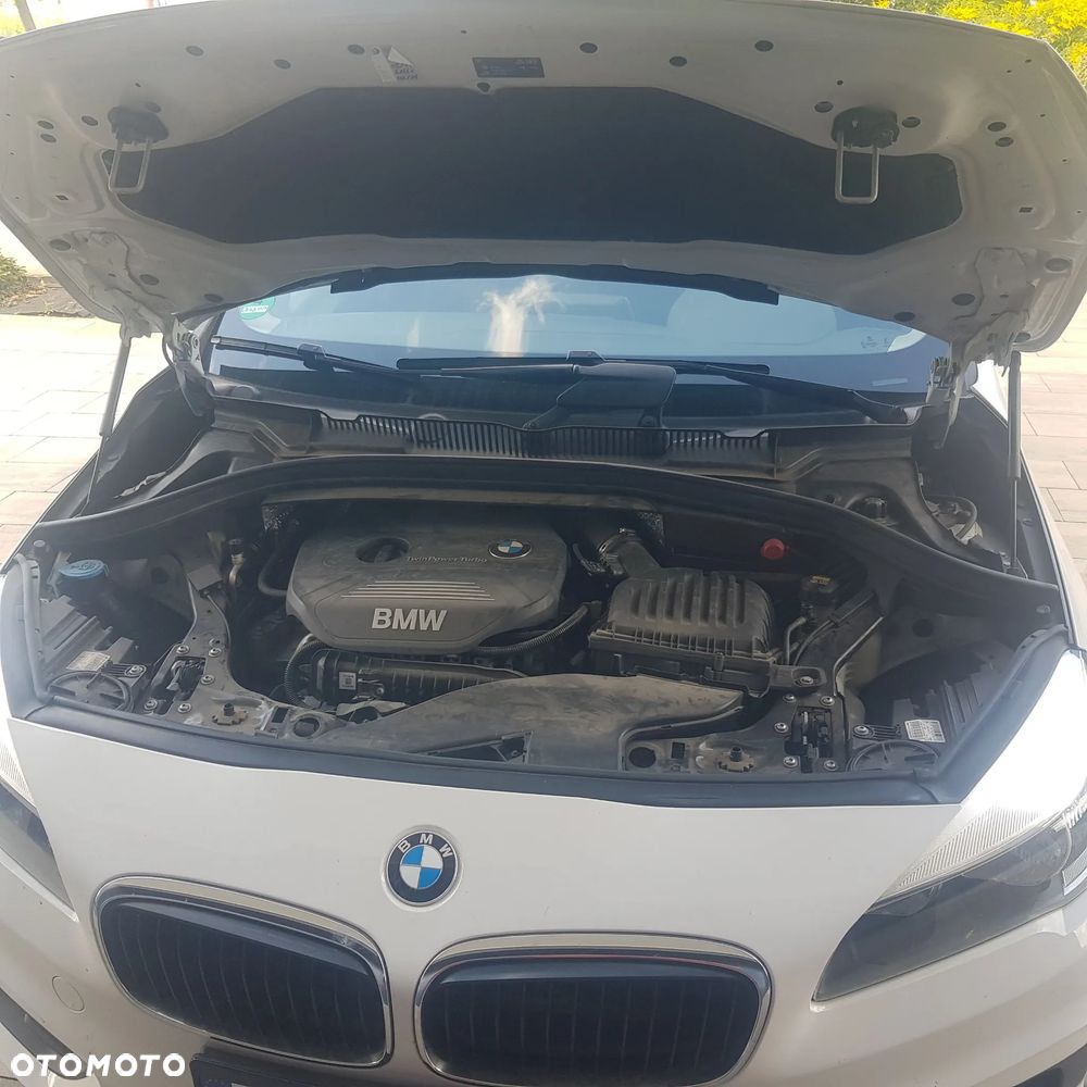 BMW Seria 2 218i - 12
