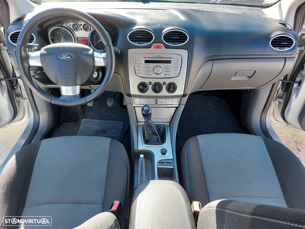 Ford Focus SW 1.6 TDCi Trend - 17