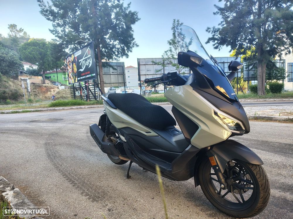 Honda Forza - 3
