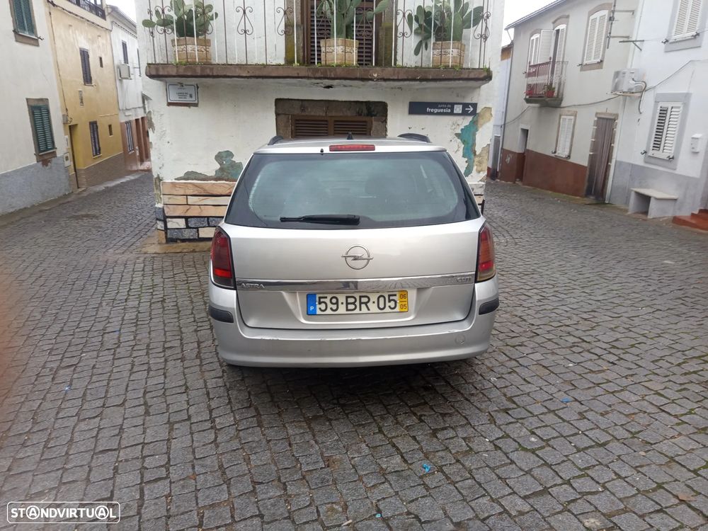 Opel Astra - 4