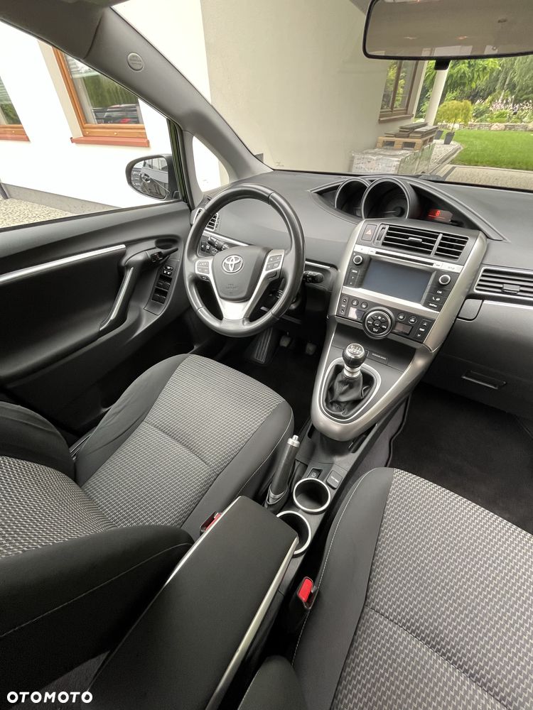Toyota Verso - 7