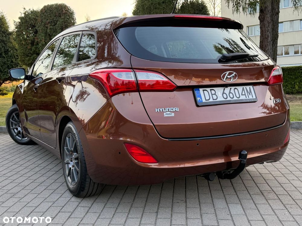 Hyundai i30 - 23