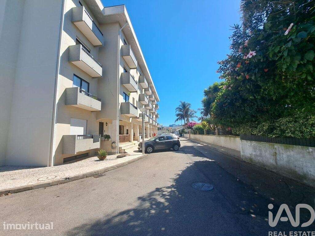 Apartamento T3 em Paços de Brandão de 126 m2