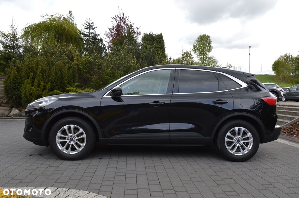 Ford Kuga 2.0 EcoBlue 4x4 TITANIUM - 3