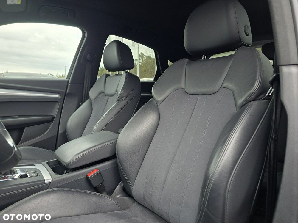 Audi Q5 Sportback - 11