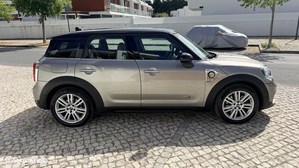 MINI Countryman Cooper SE ALL4 Auto - 7