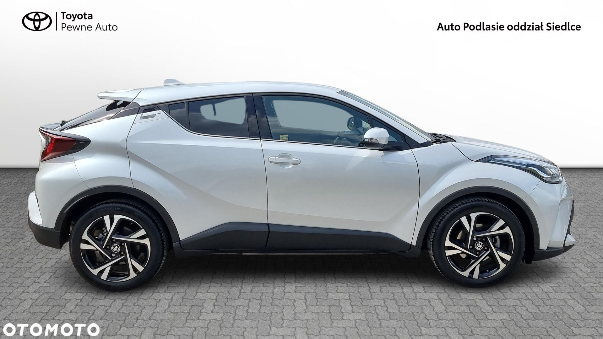 Toyota C-HR - 8