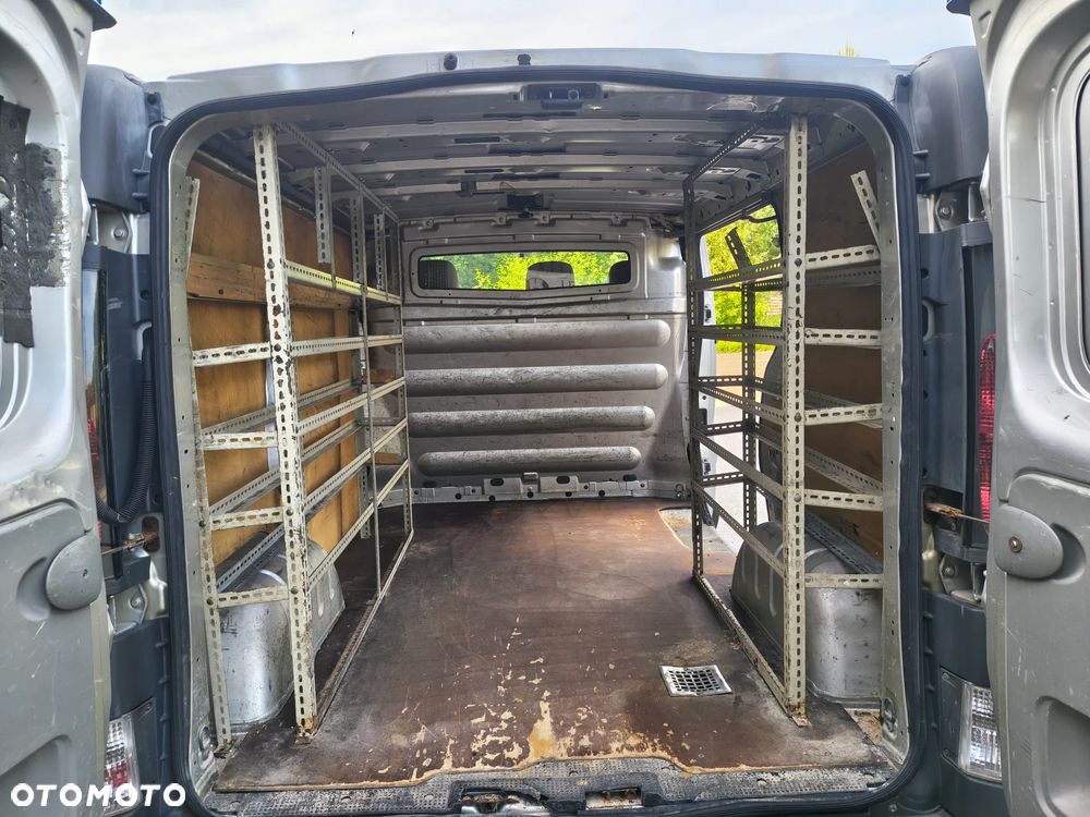 Opel Vivaro 1.9cdti - 14