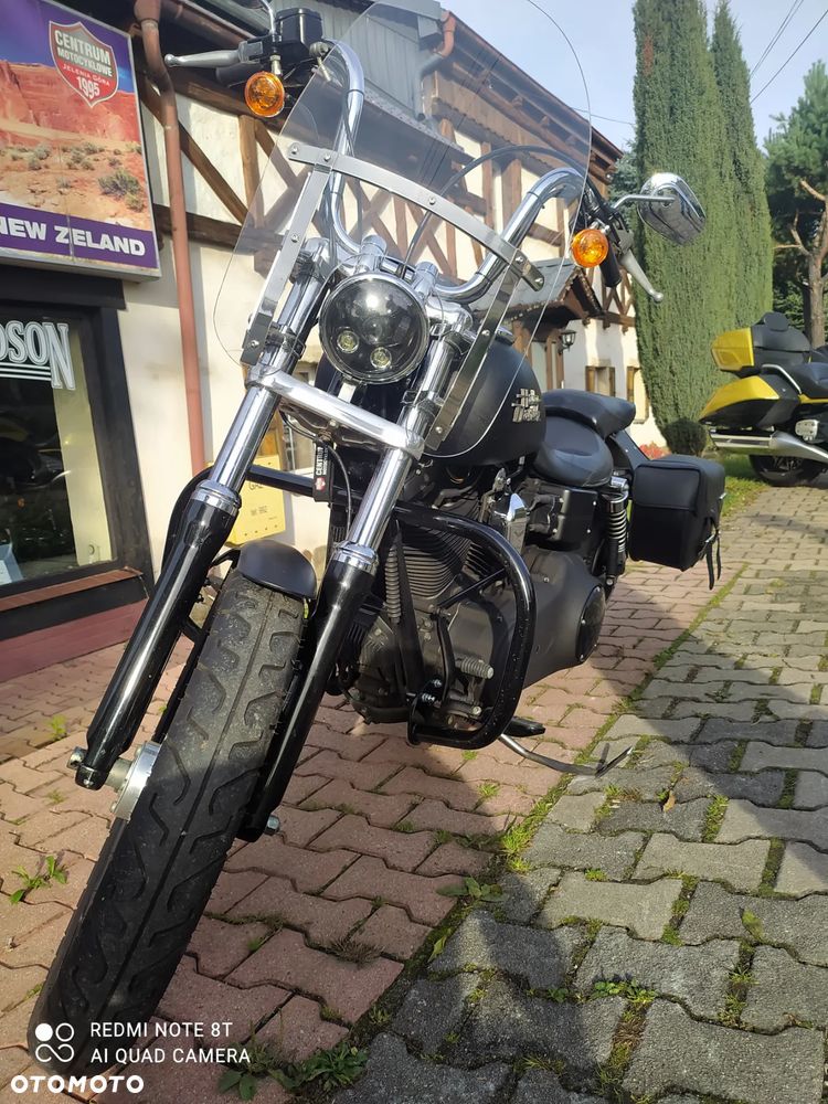 Harley-Davidson Dyna Street Bob - 10