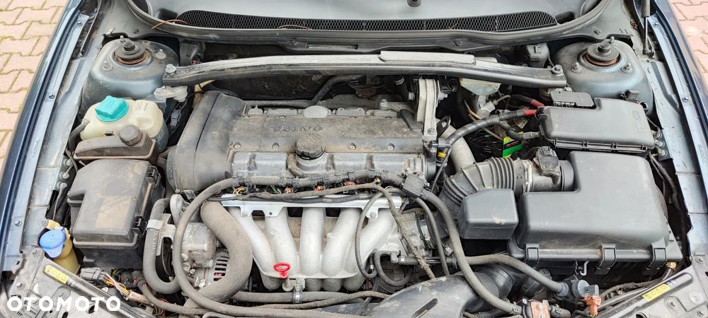Volvo S60 2.4 Momentum - 12