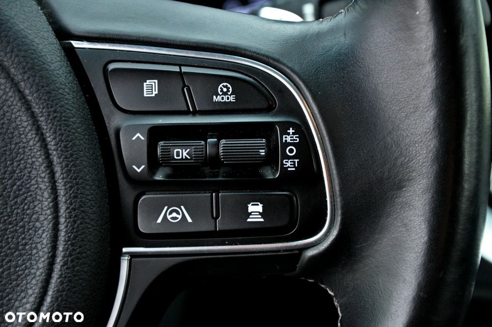 Kia Niro 1.6 GDI Plug-in Hybrid L Business Line - 23