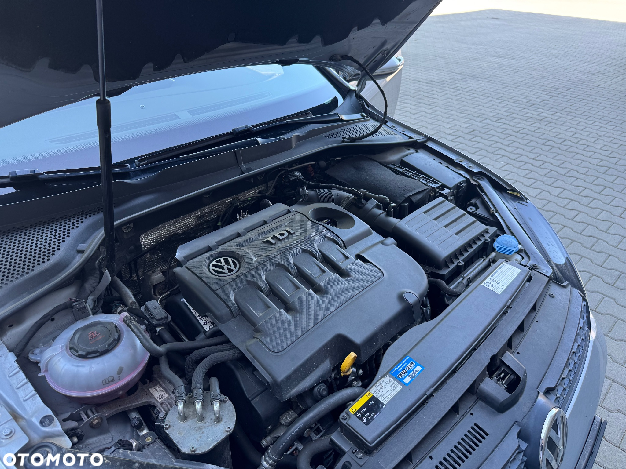 Volkswagen Golf VII 2.0 TDI BMT GTD DSG - 27