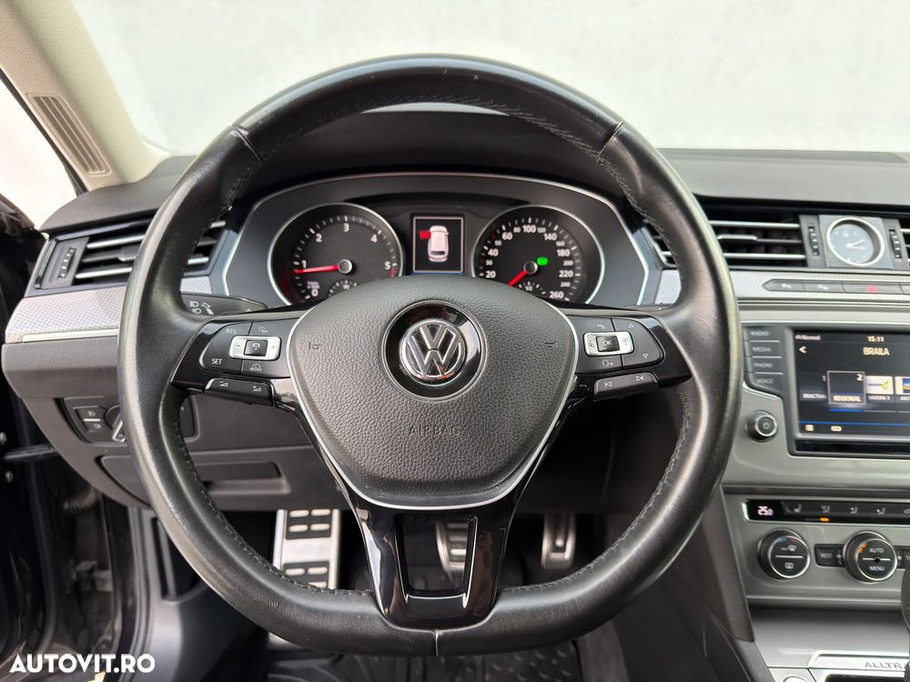 Volkswagen Passat Alltrack 2.0 TDI DSG 4Motion - 13