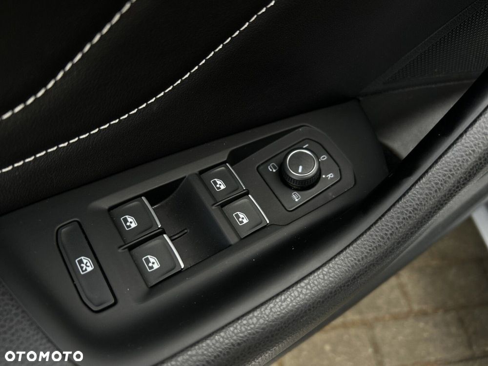Volkswagen Arteon 2.0 TSI R-Line DSG - 11