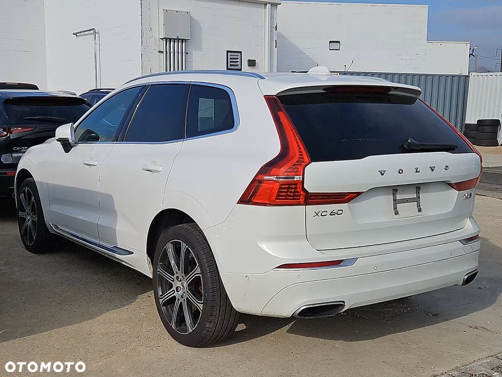 Volvo XC 60 T5 AWD Geartronic Inscription - 4