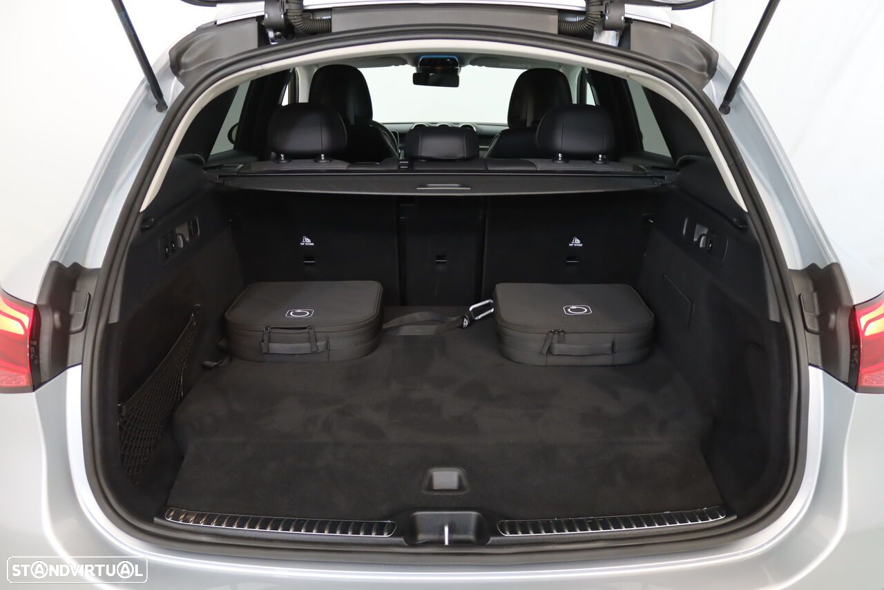 Mercedes-Benz GLC 300 de 4Matic - 36