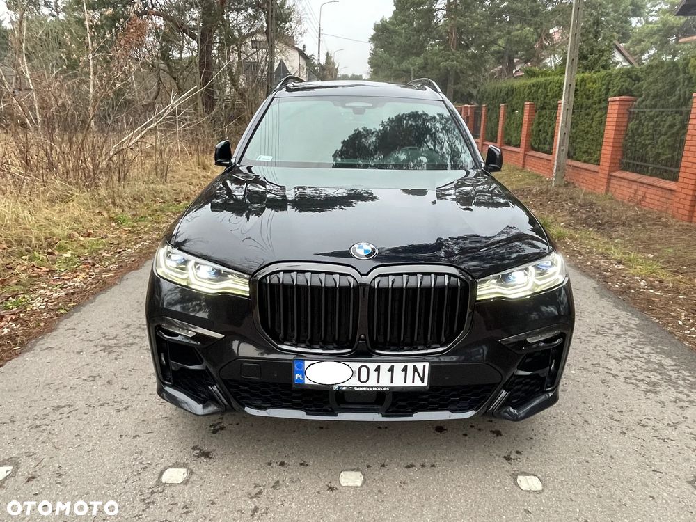 BMW X7 - 36