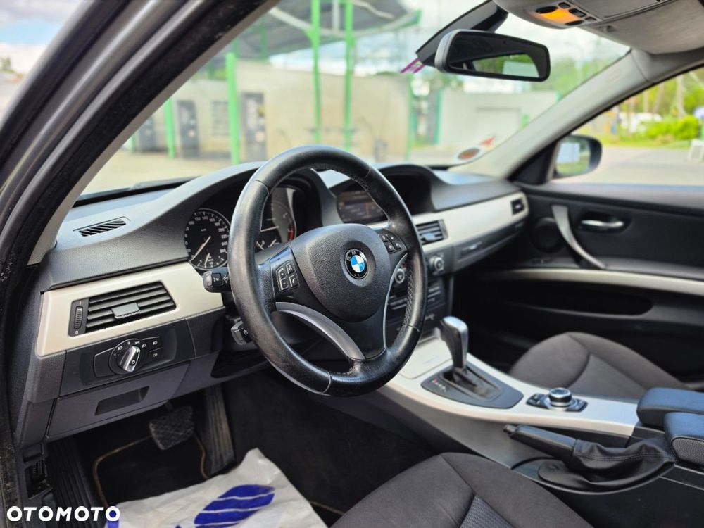 BMW Seria 3 - 11