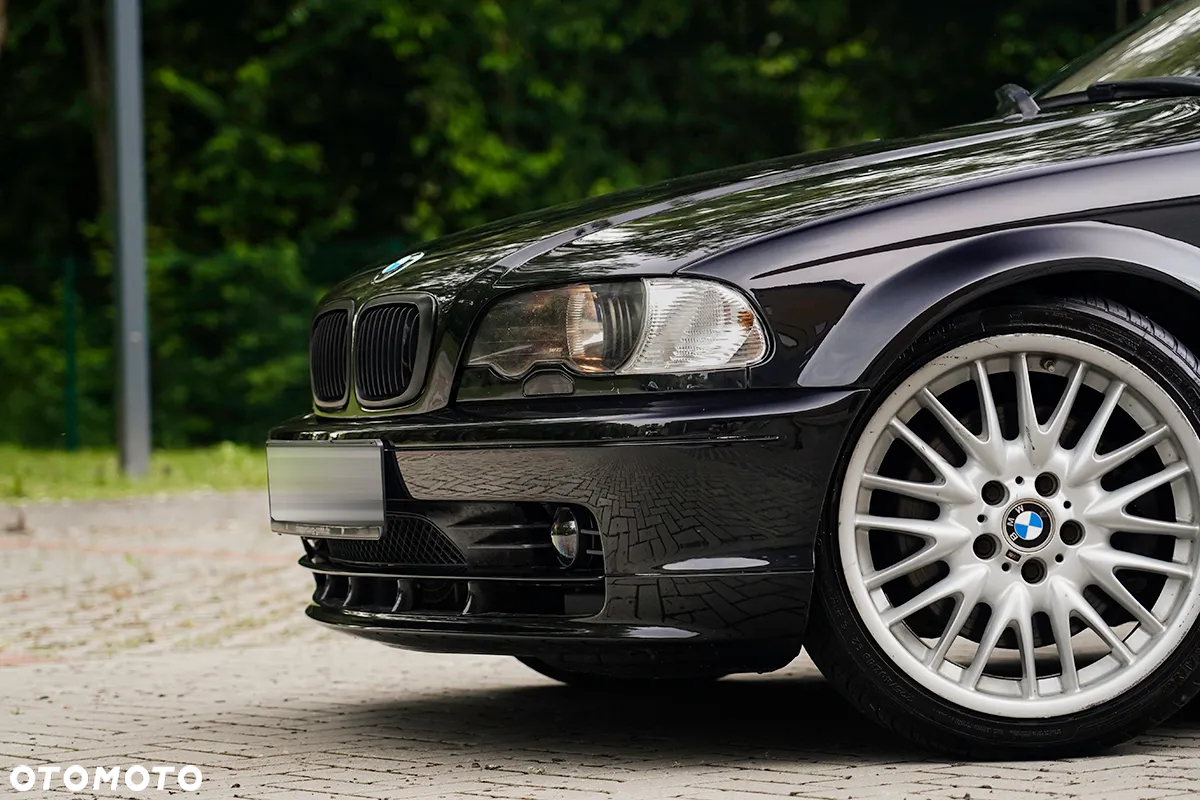 BMW Seria 3 330 Ci Edition Sport - 11