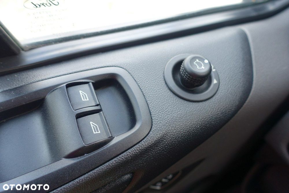 Ford Transit Custom - 20