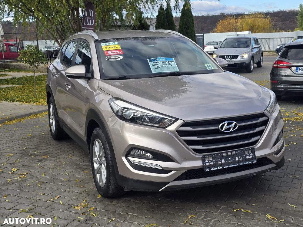 Hyundai Tucson 2.0 CRDI 4WD Automatik Advantage - 6