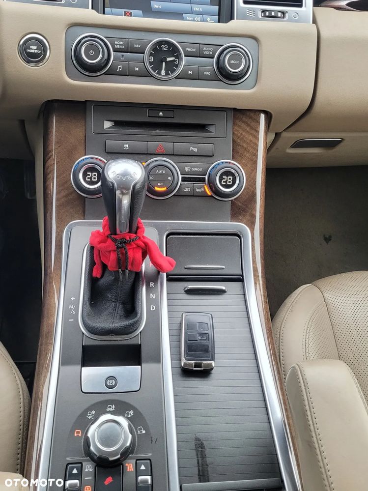 Land Rover Range Rover Sport S 3.0TD V6 SE - 9