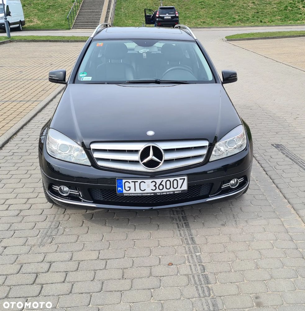 Mercedes-Benz Klasa C 180 CGI Automatik BlueEFFICIENCY Avantgarde - 1