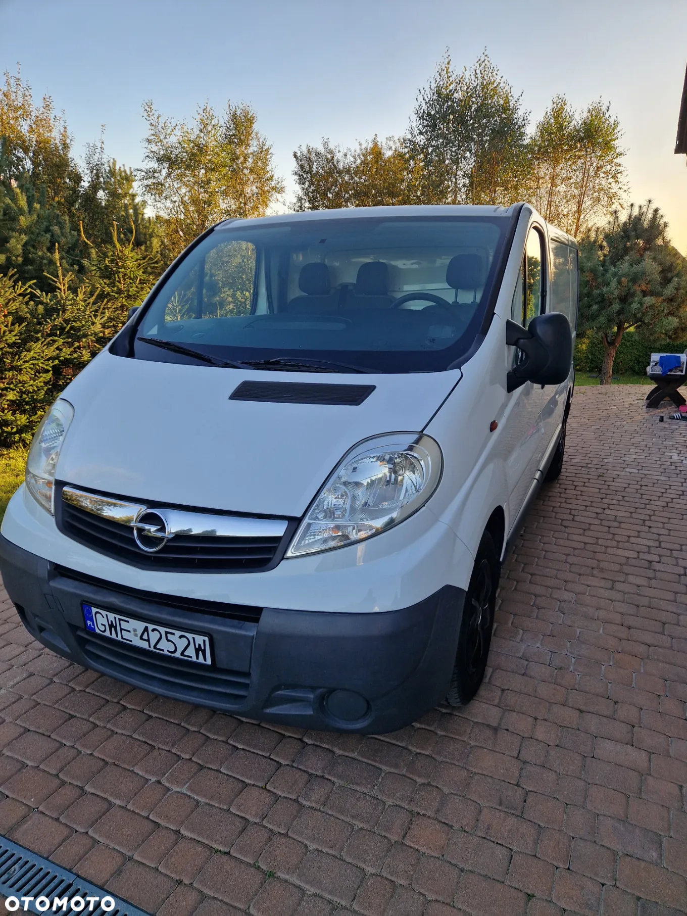 Opel Vivaro - 2