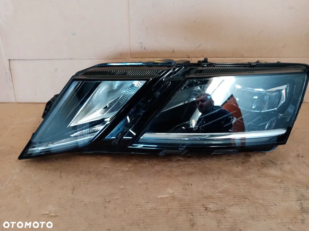 Lampa lewy przód przednia lewa Full Led Skoda Octavia III 3 Lift 5E1941015F - 1