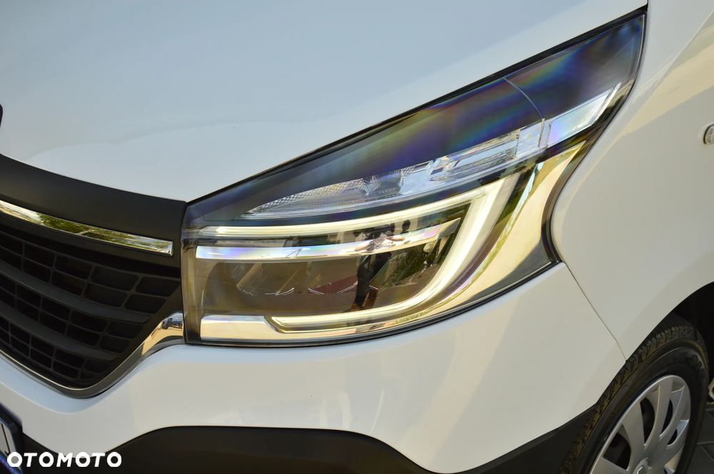 Renault TRAFIC - 28