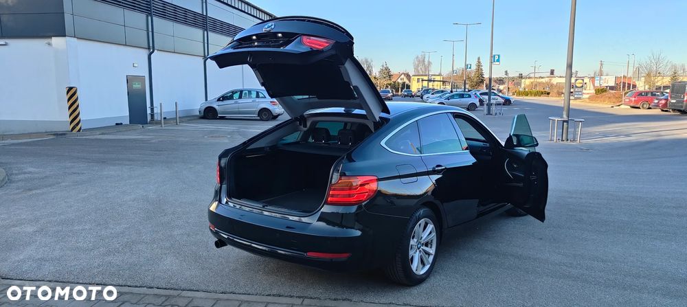 BMW 3GT 320d xDrive - 21
