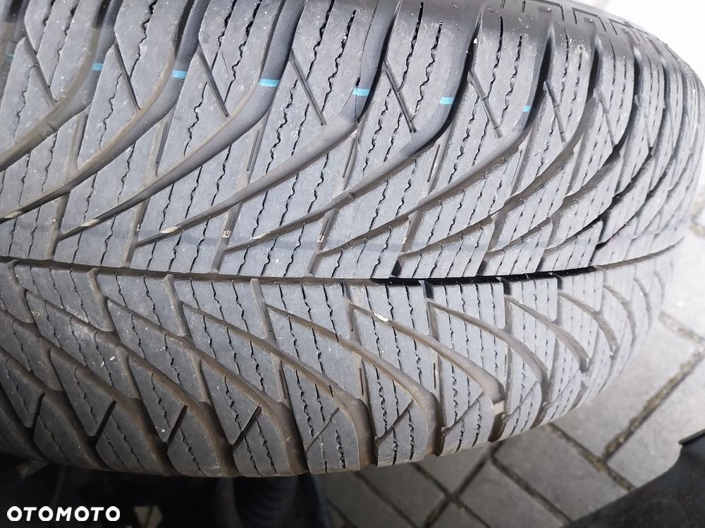 BMW Seria 2 216i - 14