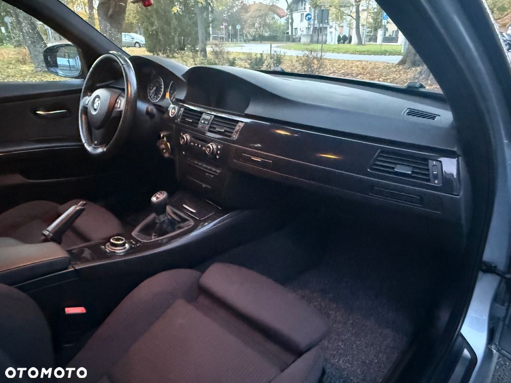 BMW Seria 3 2009