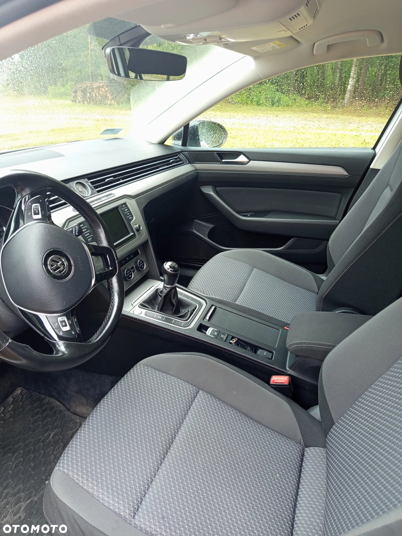 Volkswagen Passat - 5