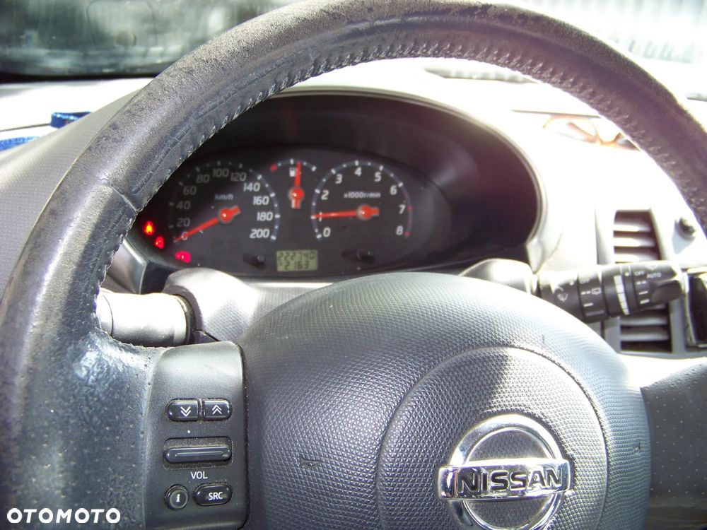 Nissan Micra - 4