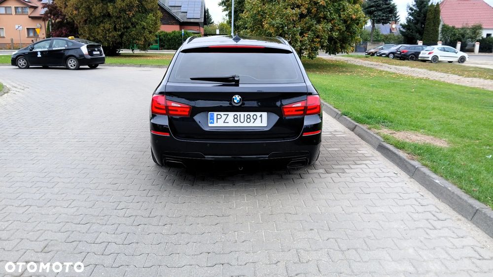 BMW Seria 5 528i Sport-Aut - 11