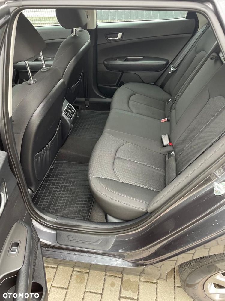 Kia Optima 1.7 CRDI M - 10